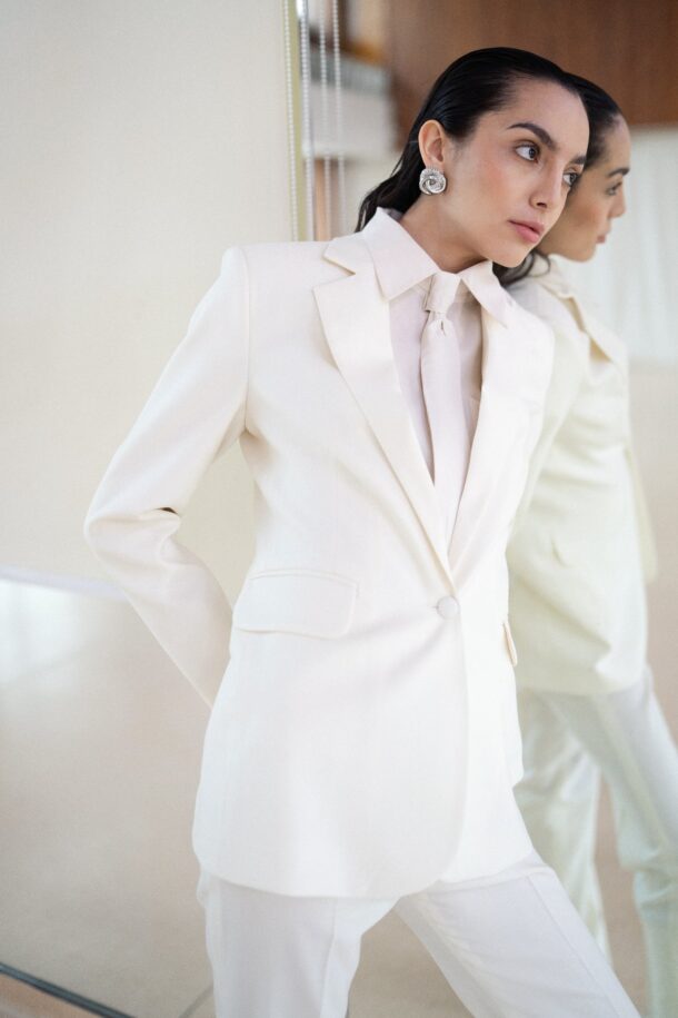 Cream tailored wool Fussetka blazer